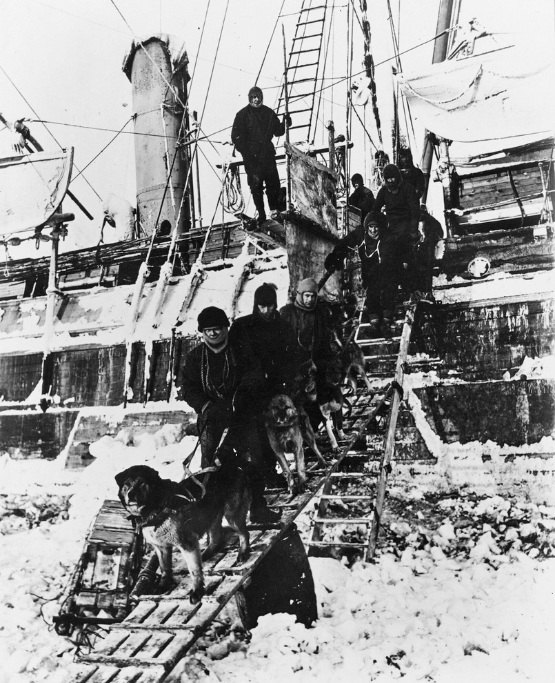 Shackleton pictures Page 1 The journey to Antarctica and sinking of